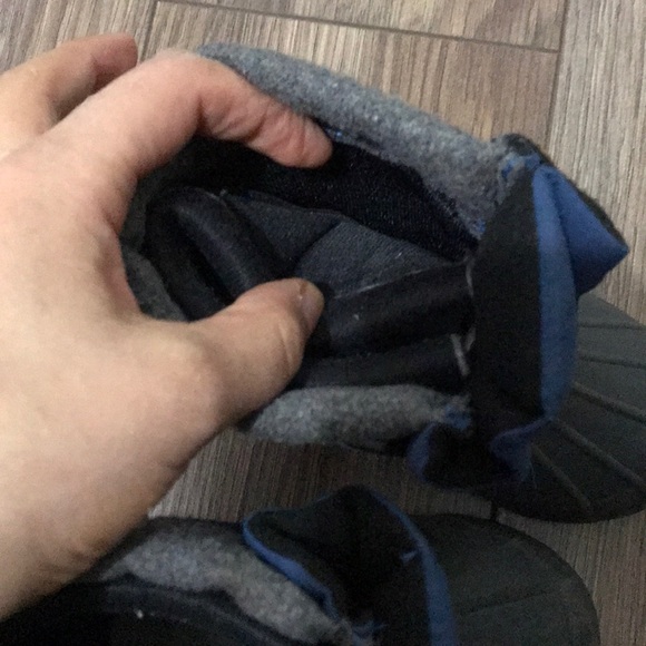 Winter boot - Picture 2 of 4